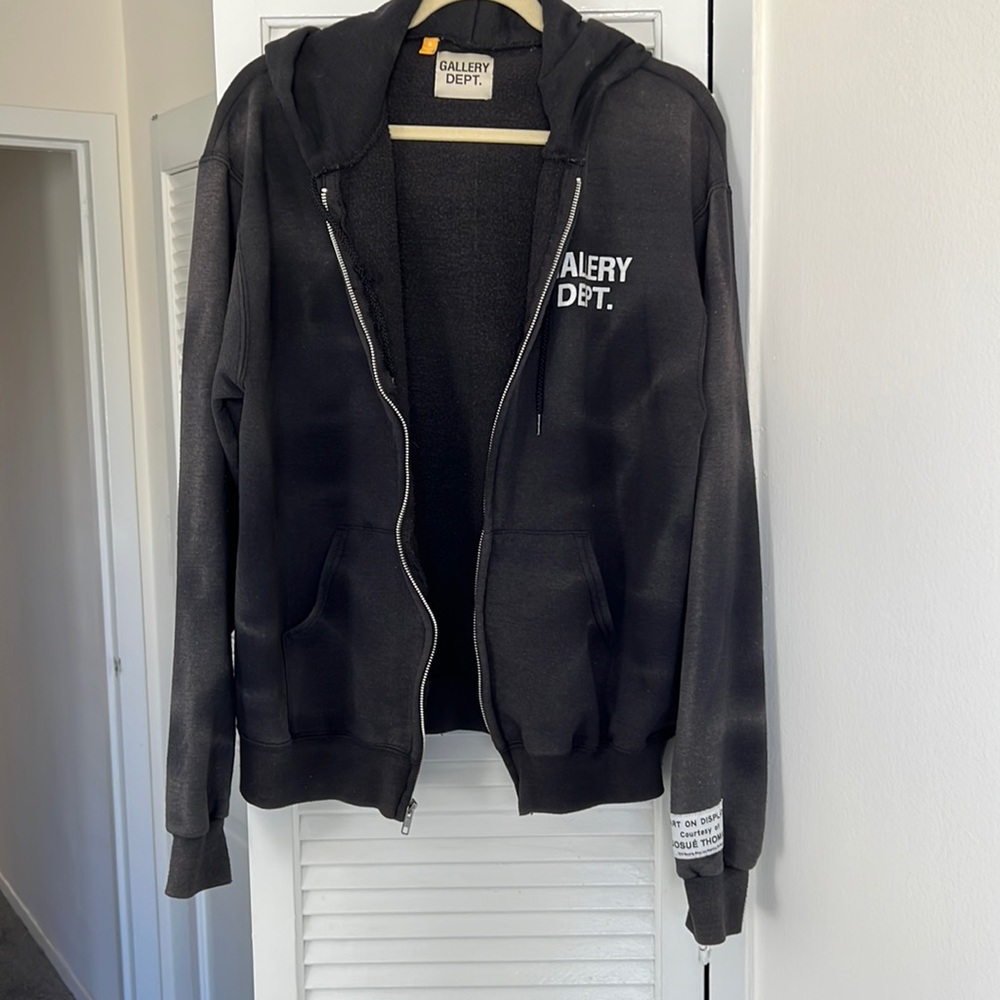 -Gallery Dept